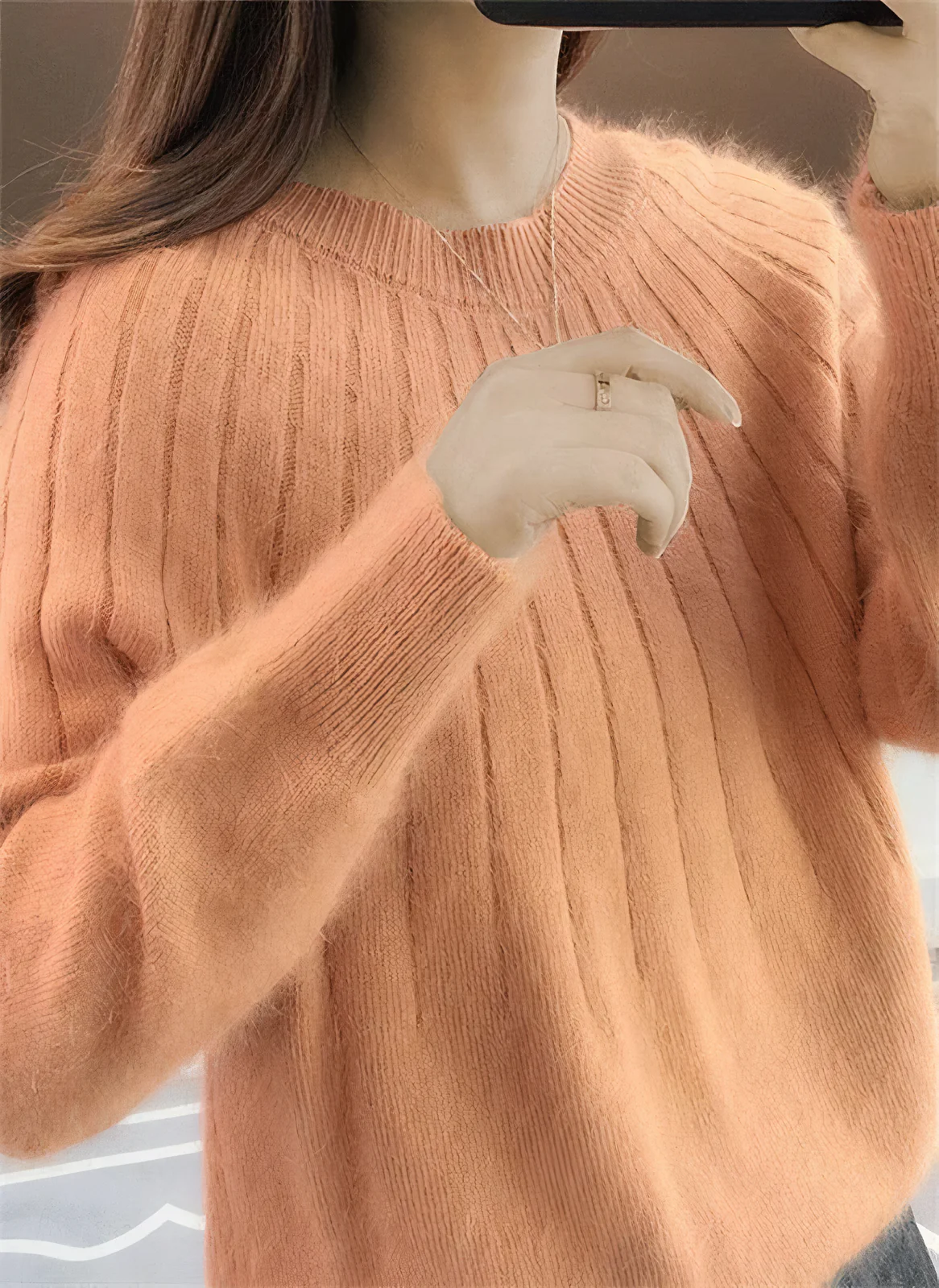 Eleanor | Fluffy knitted sweater - Image 7