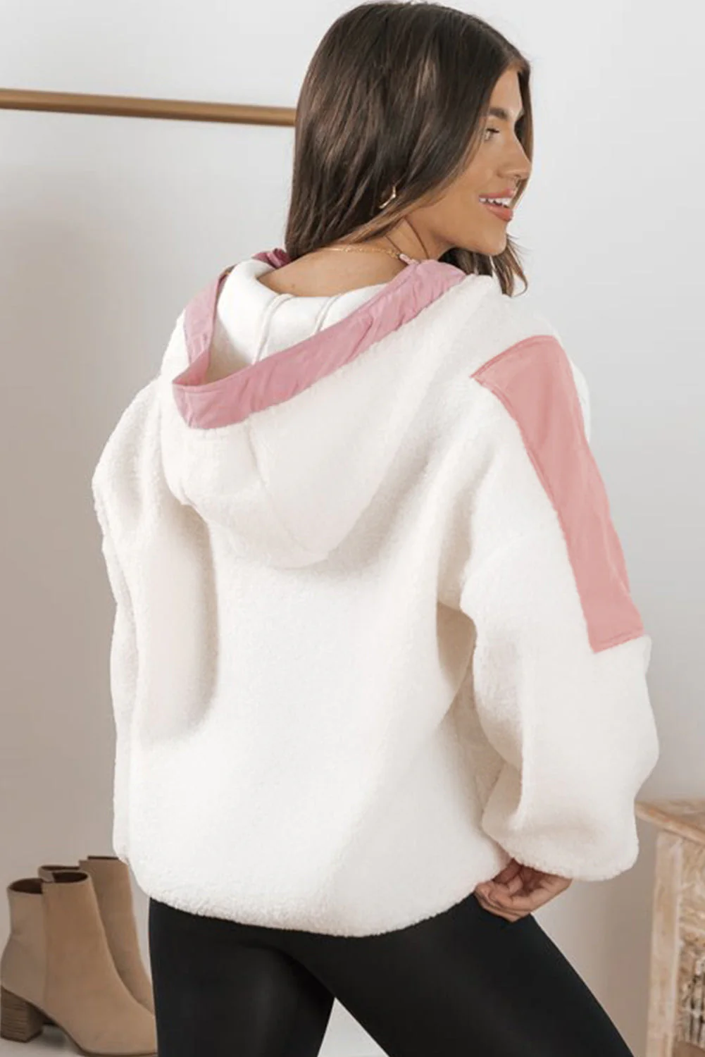 Elena | Effortless and classy winter hoodie - Image 5