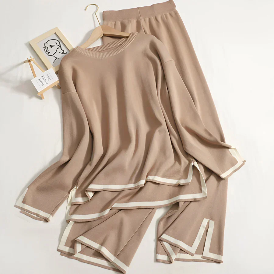 Elisa | Elegant stretch knit set to stay at home - Image 6