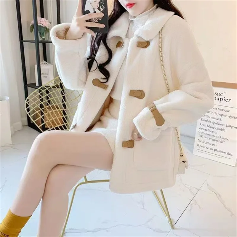 Elisa | Classic and elegant winter coat