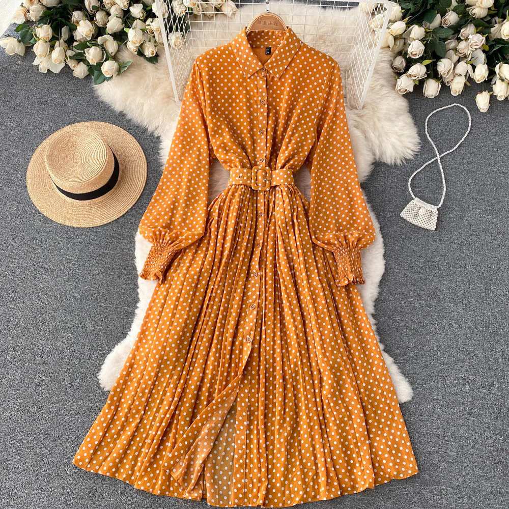 Elizabeth | Tailored and elegant winter garment - Image 9