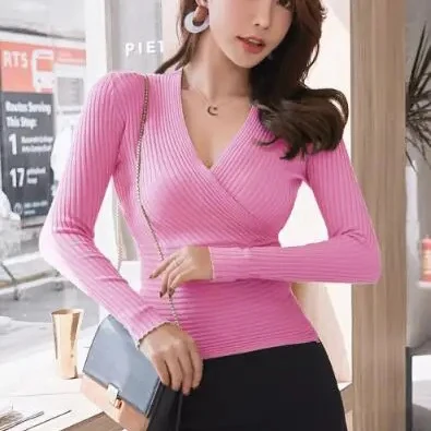 Elsa | Mareike slim-fit V-neck sweater for women - Image 3