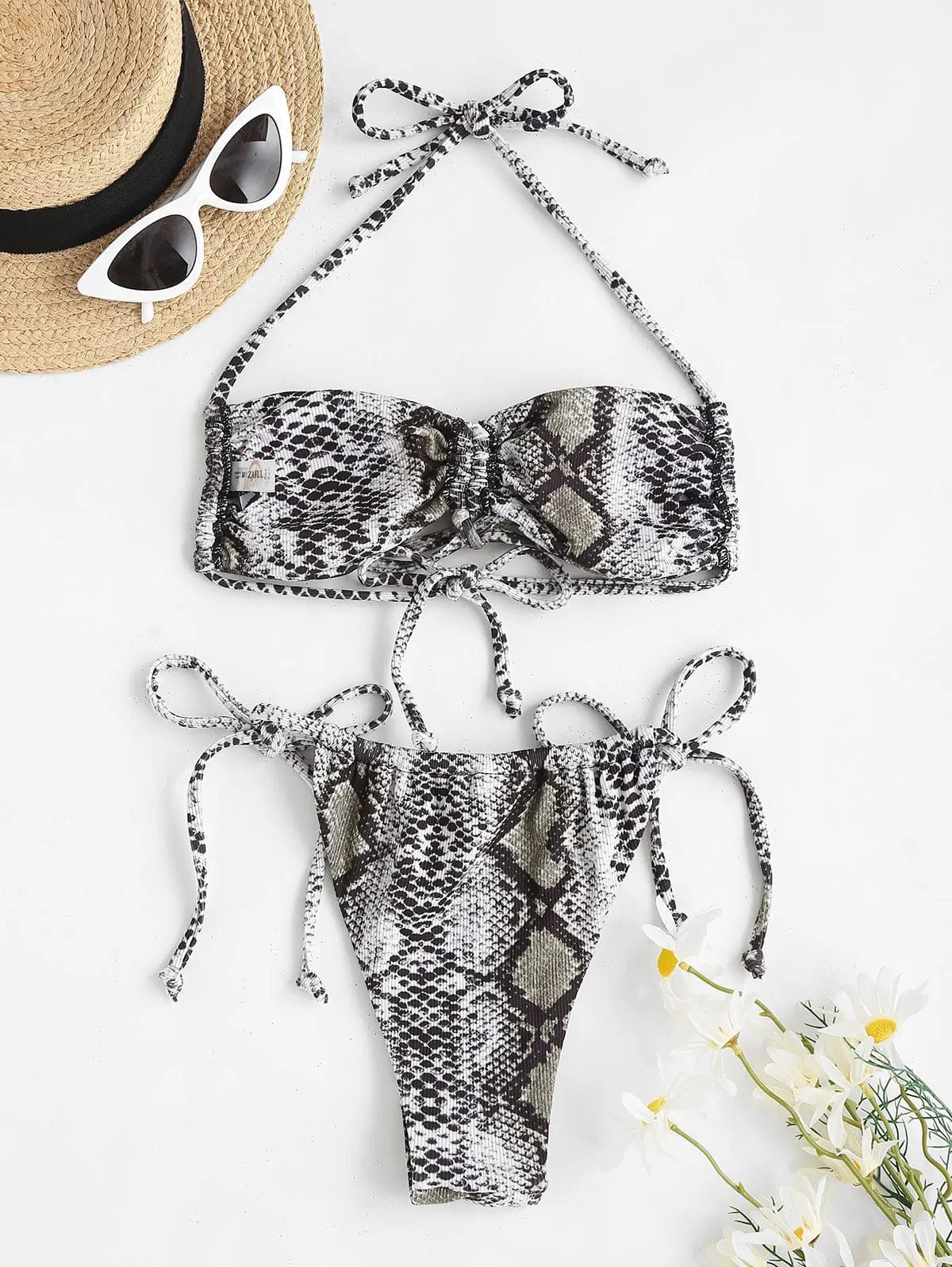 Emelina® | Effortless and trendy bikinis - Image 3