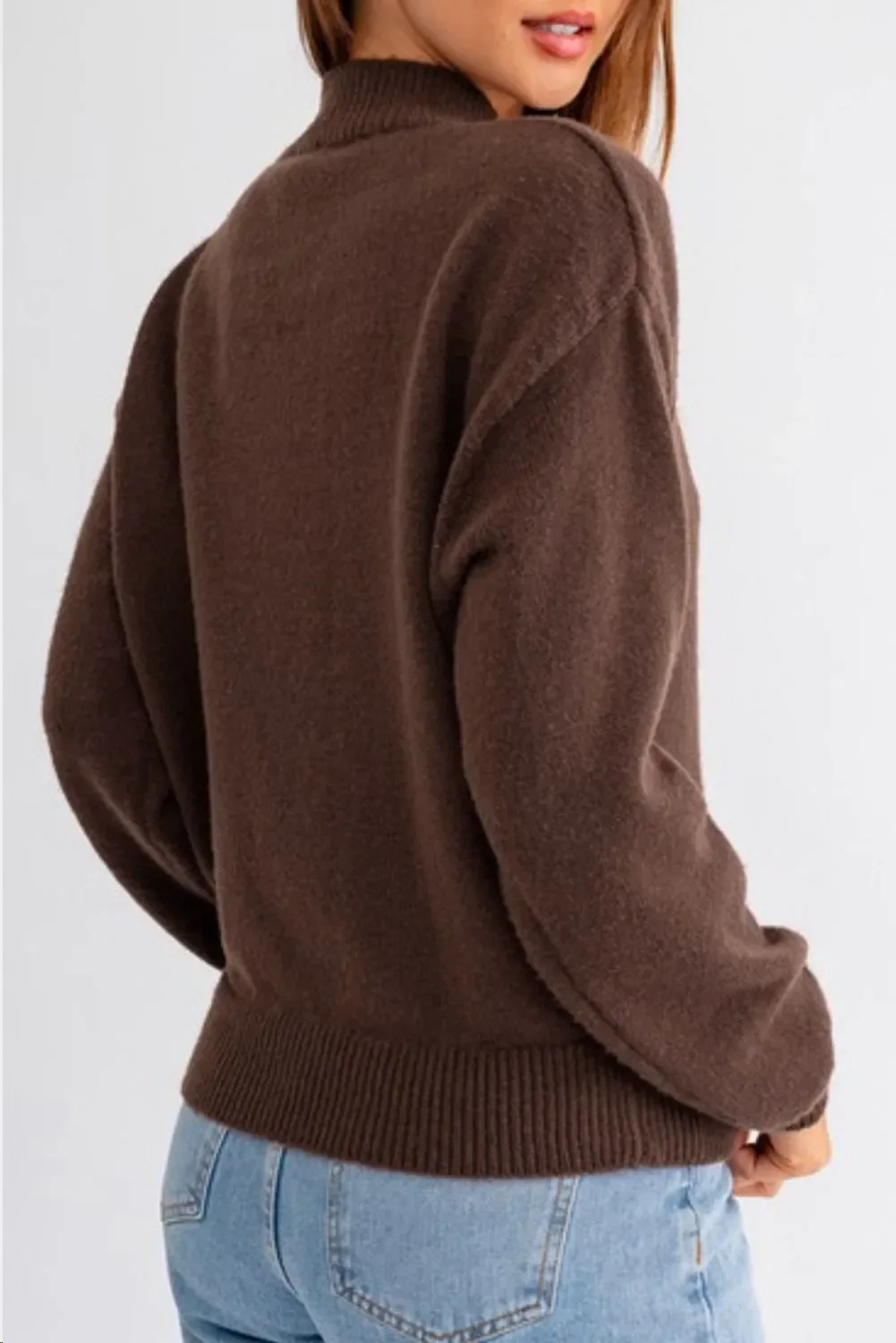 Erika | Long-sleeved sweater with a stand-up collar and boots - Image 2