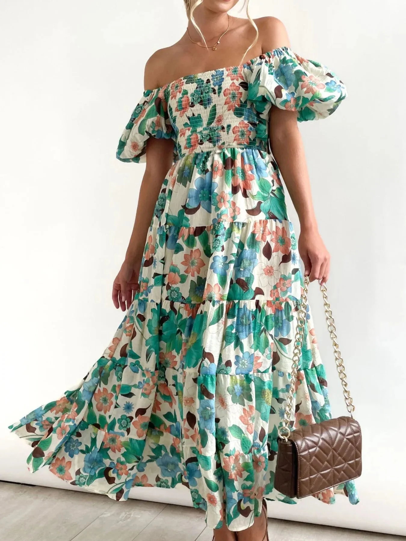 Ersilia® | Elegant Dress With Puff Sleeves And Floral Print - Image 2