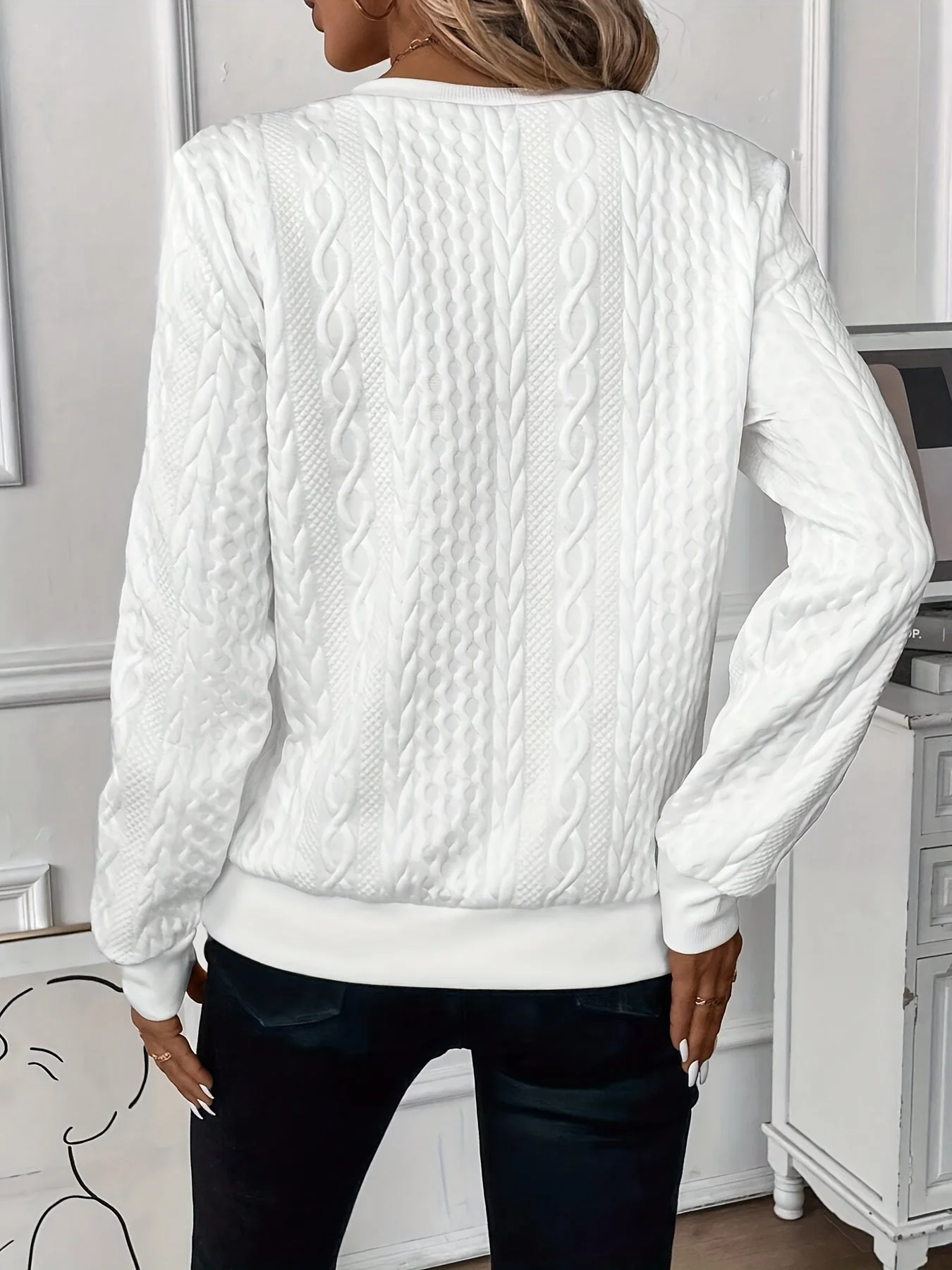 Estela® | Elegant Zip Up Sweatshirt - Image 2