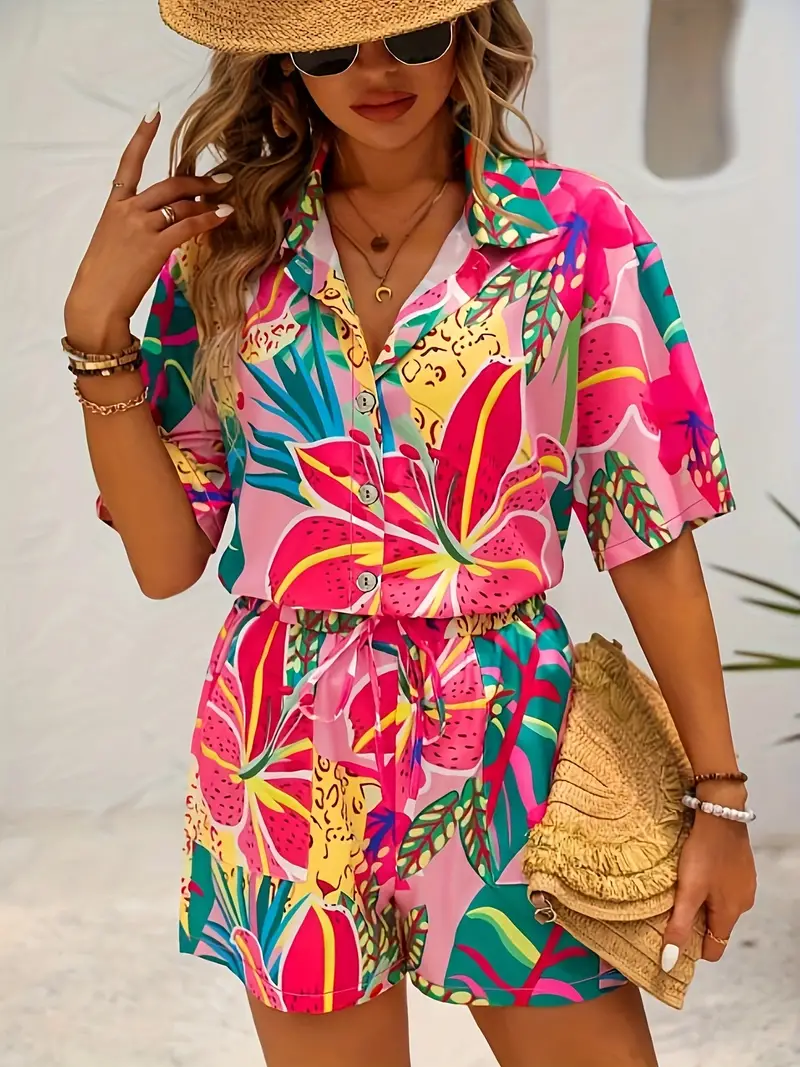 Esterina® | Shorts And Blouse With Tropical Print - Image 4