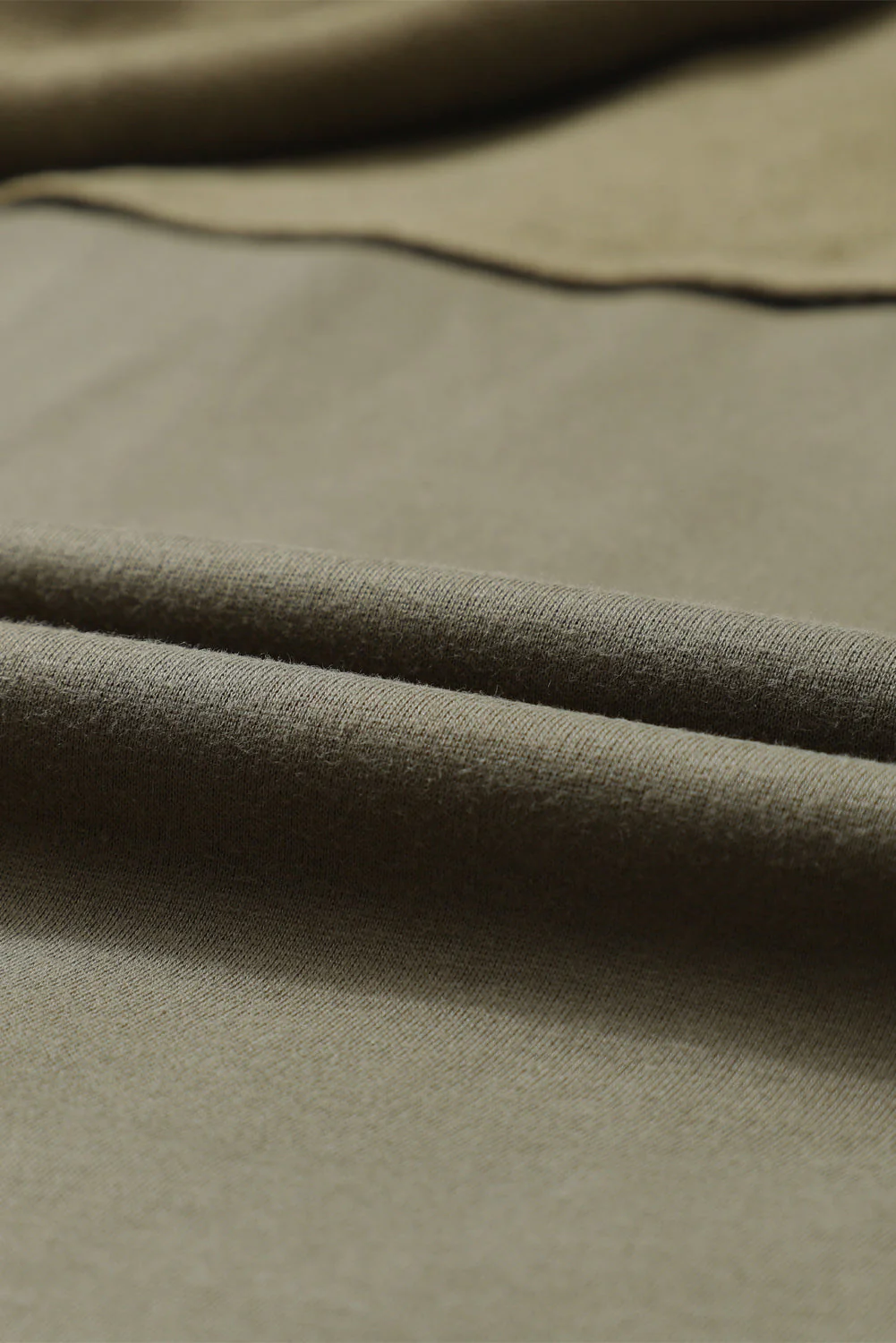 Eugenia | Fashionable and effortless winter garment - Image 8