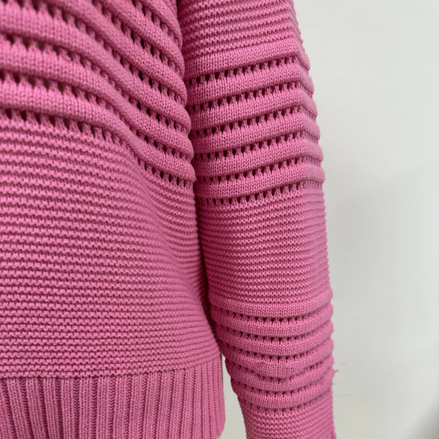 Eva | Classic and comfortable winter sweater - Image 2