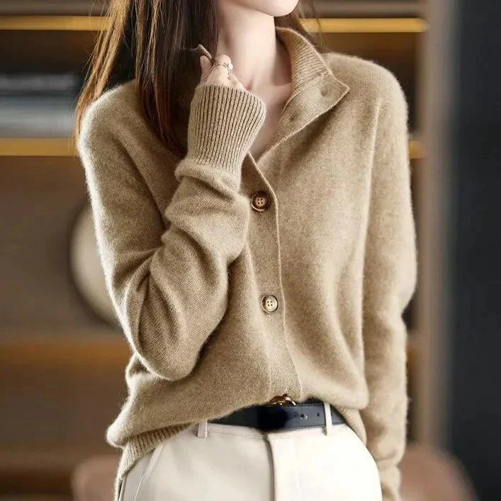 Evelina | Kanikaó Relaxed and timeless sweater - Image 2