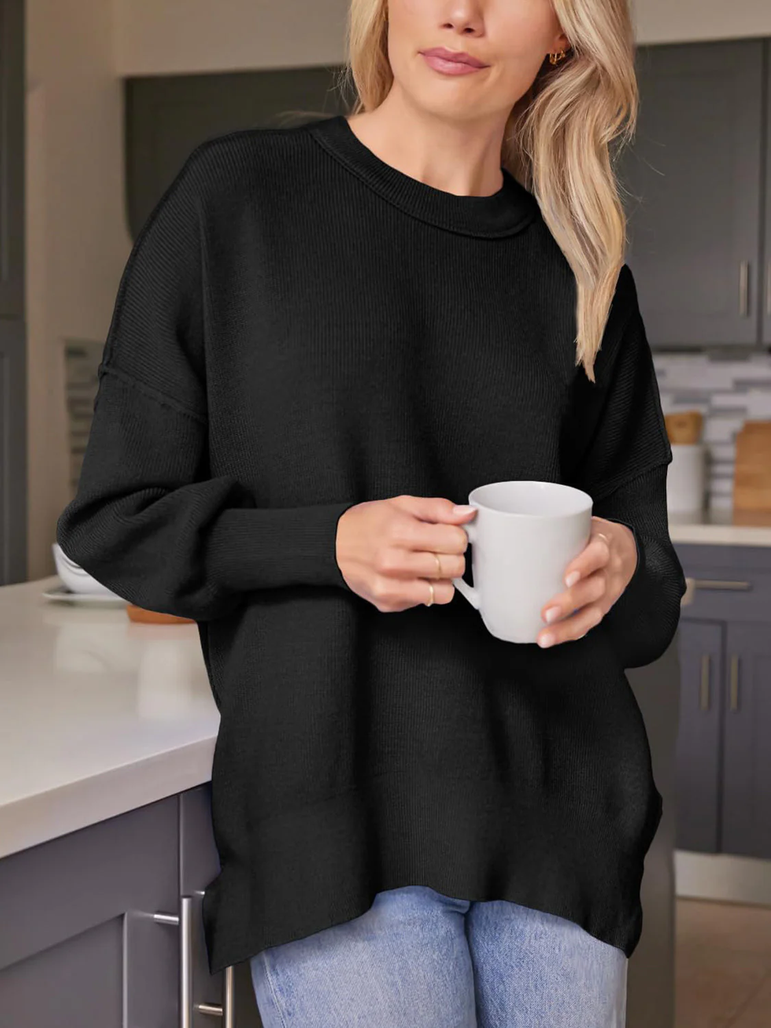 Evelyn | Slit sweater with a crew neck and dropped shoulders - Image 6