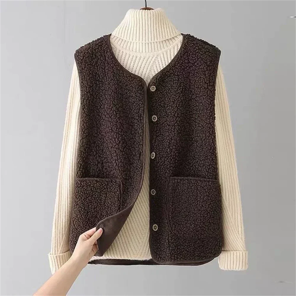 Evelyn | Warm classic vest - Image 3