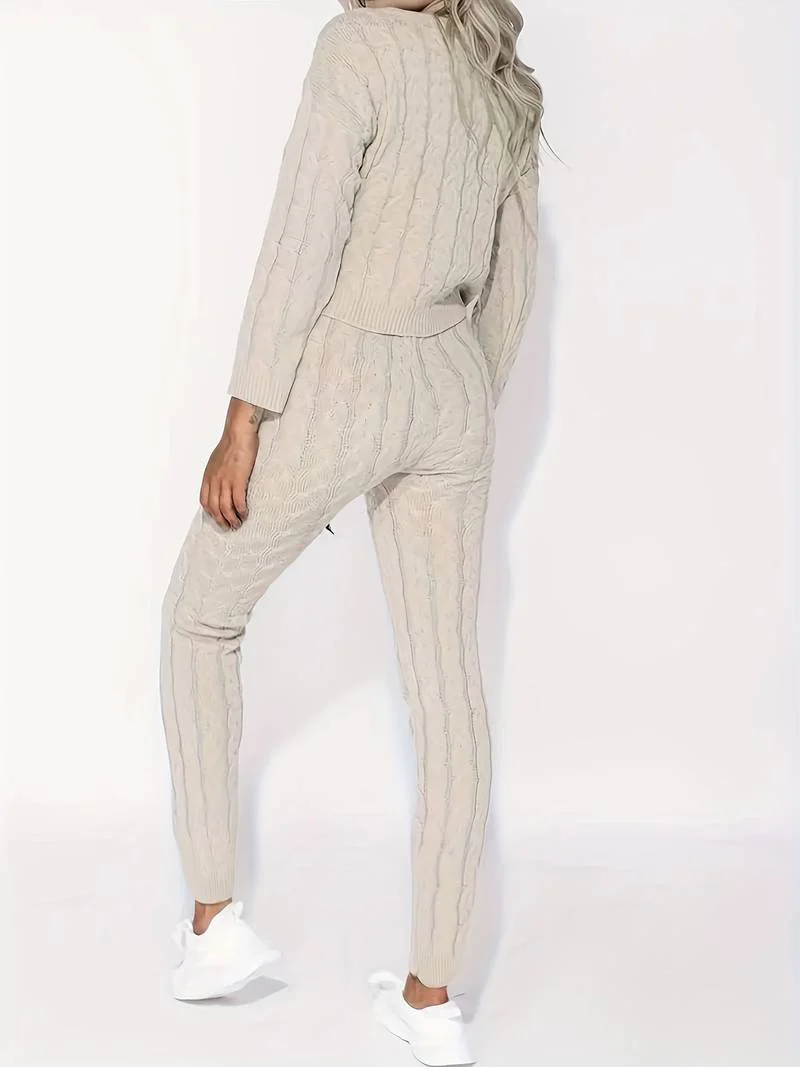 Fabiola | Elegant two-piece sweater set - Image 9