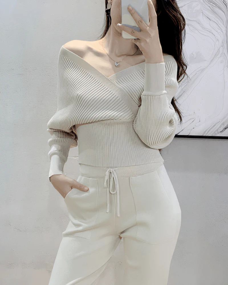 Felicia | Sexy off-the-shoulder knit top and pants set