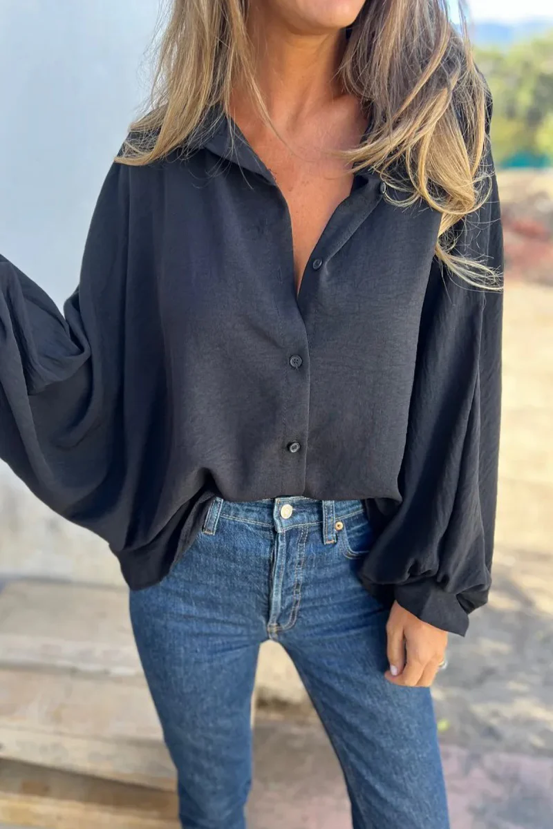 Femke | Casual everyday blouses with buttons and turn-down collars - Image 5