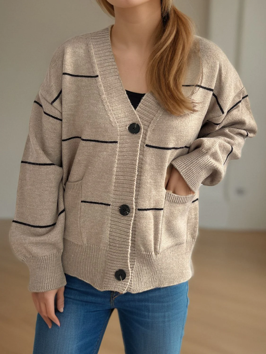 Flavia | Striped, long-sleeved cardigan with button placket and V-neck - Image 6