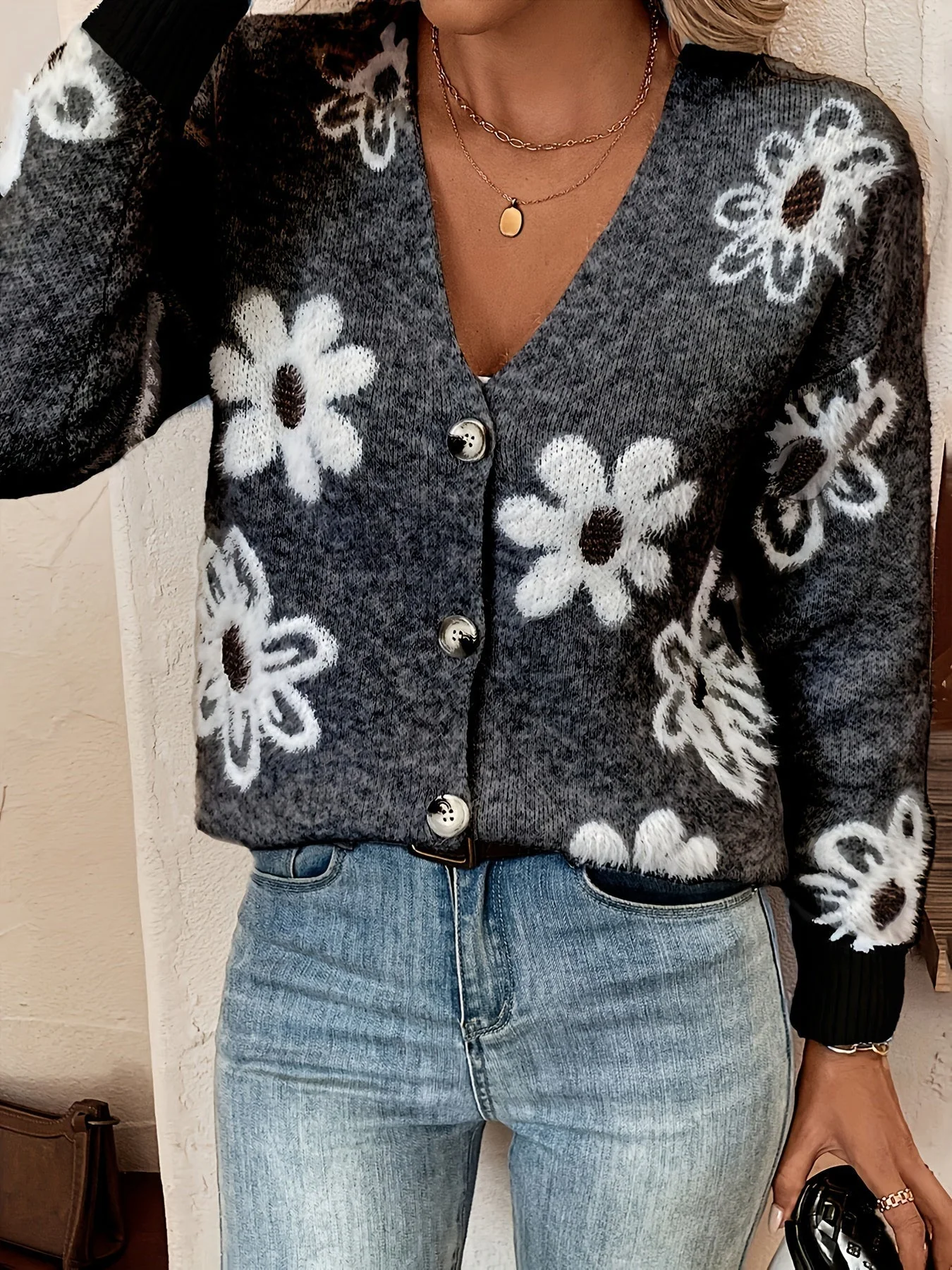 Florencia | Floral sweater for women - Image 7