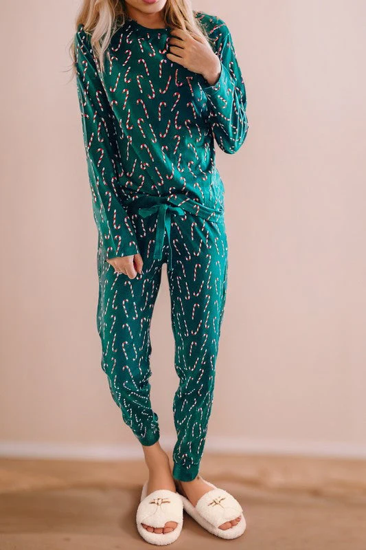 Frieda | Candy cane print Christmas loungewear top and pants set - Image 3