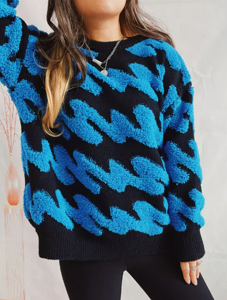 Gabriela| Chic and relaxed winter sweater - Image 4