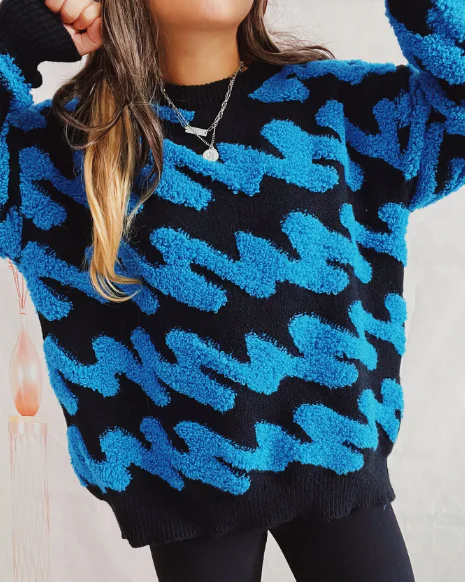 Gabriela| Chic and relaxed winter sweater - Image 5