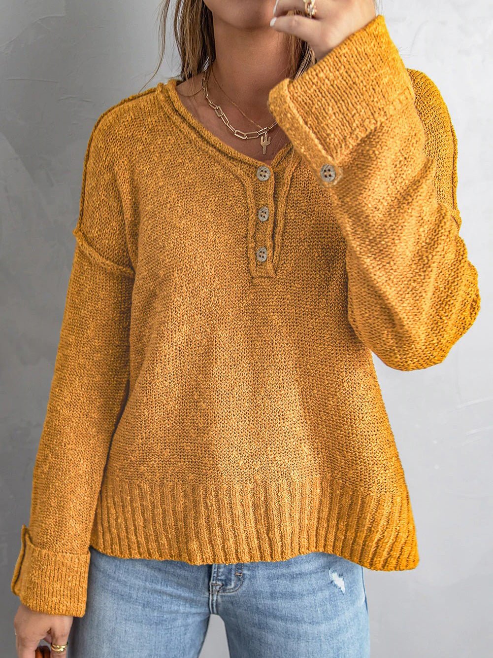 Gabriela| Modern and comfortable winter sweater - Image 2