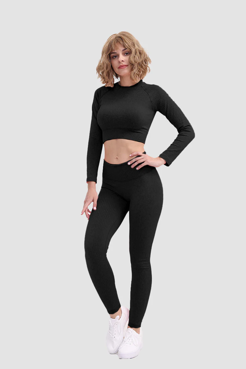 Gabriela | Seamless soft sports t-shirt and leggings set - Image 15