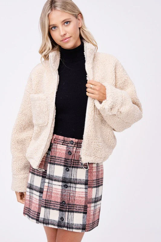 Gabrielle | SHERPA JACKET WITH FRONT POCKETS