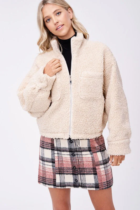 Gabrielle | SHERPA JACKET WITH FRONT POCKETS - Image 6