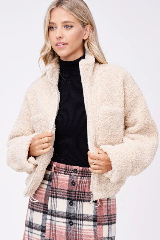 Gabrielle | SHERPA JACKET WITH FRONT POCKETS - Image 9