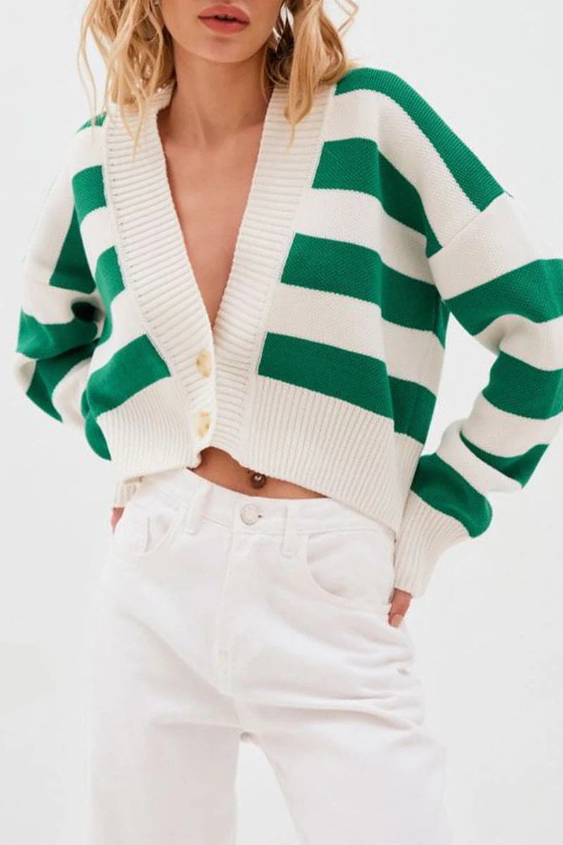 Genoveva | Streetwear outerwear with striped contrast fabric and V-neck - Image 4