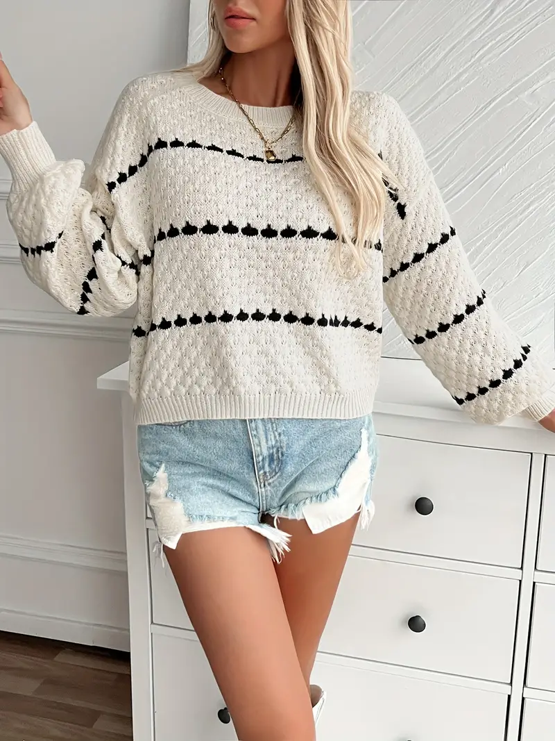 Greta | Elegant knitted sweater with a crew neck - Image 3
