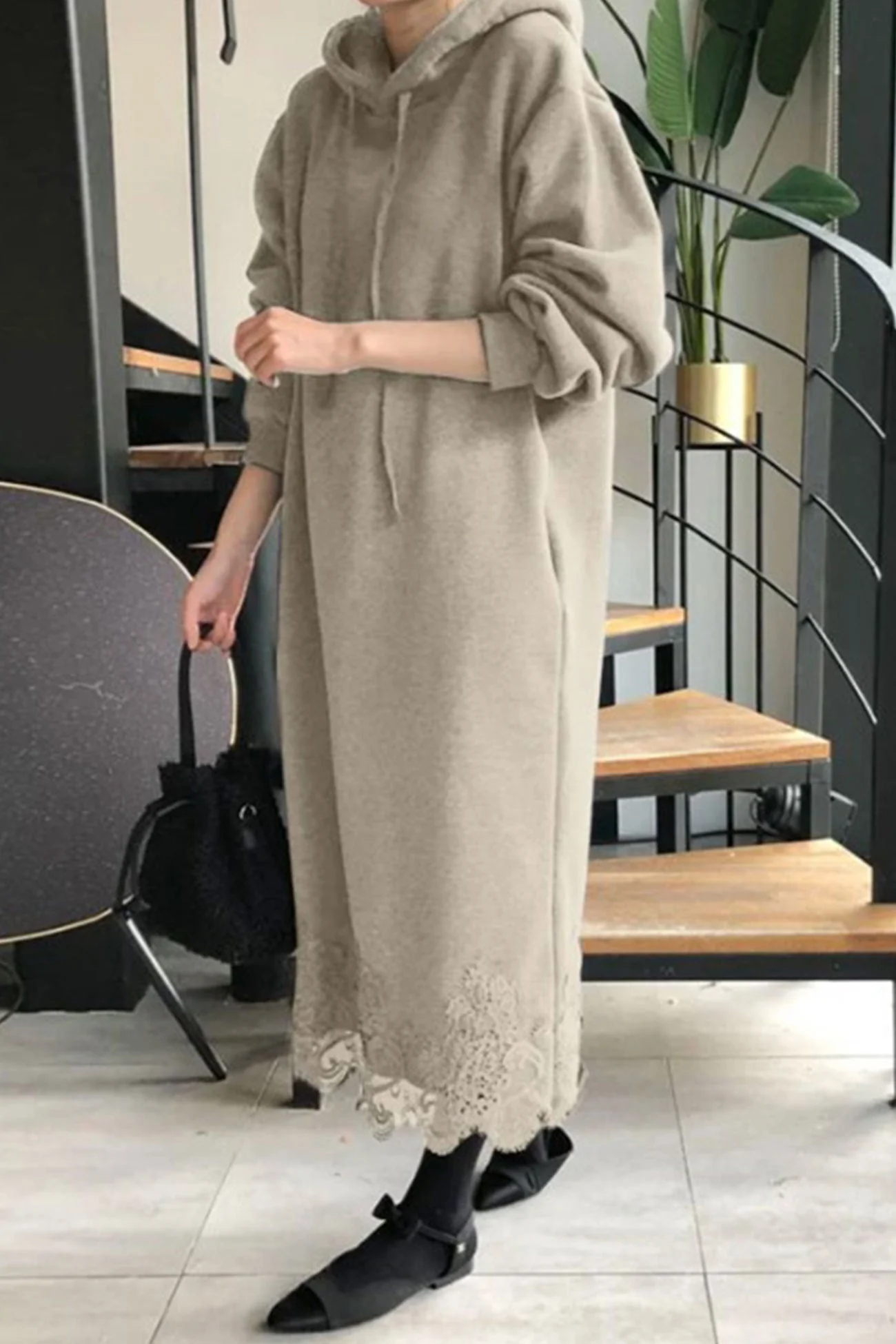 Hedwig | Hooded dress with lace hem - Image 2