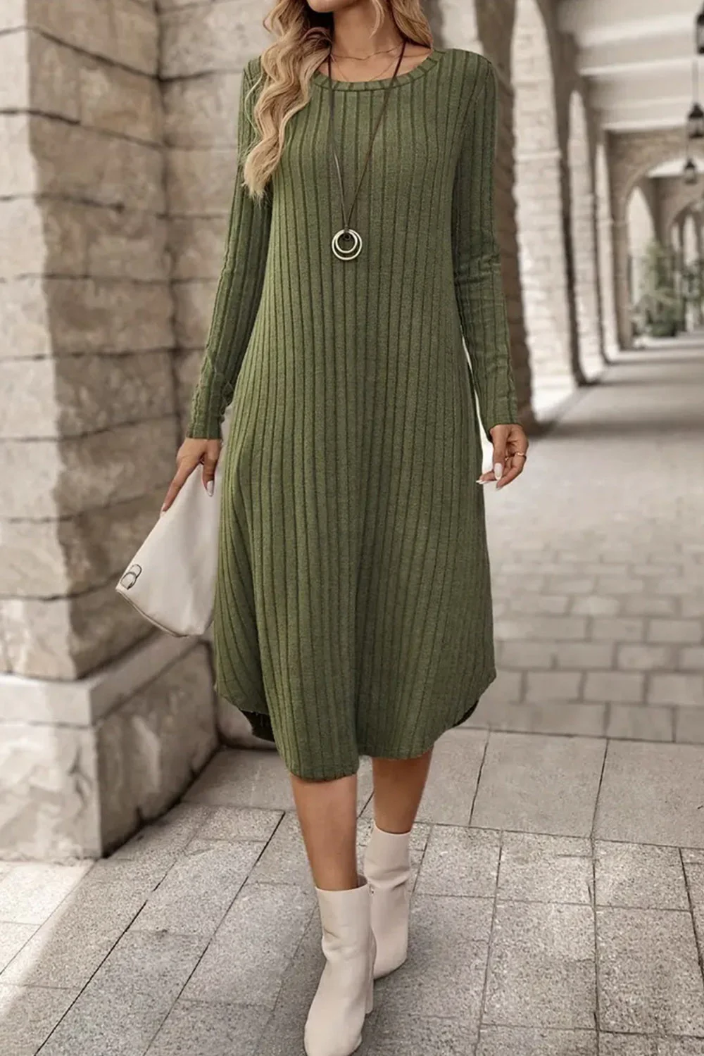 Helena | Long sleeve dress with a ribbed, curved hem and crew neck - Image 4