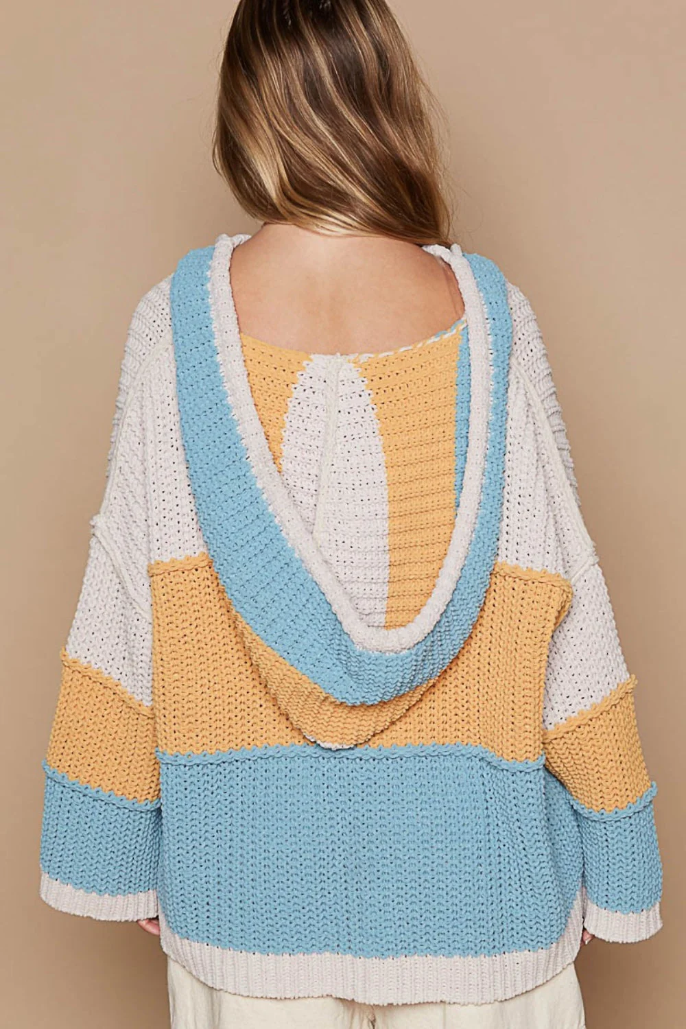 Henriette | Long sleeve hoodie with a color block design - Image 2