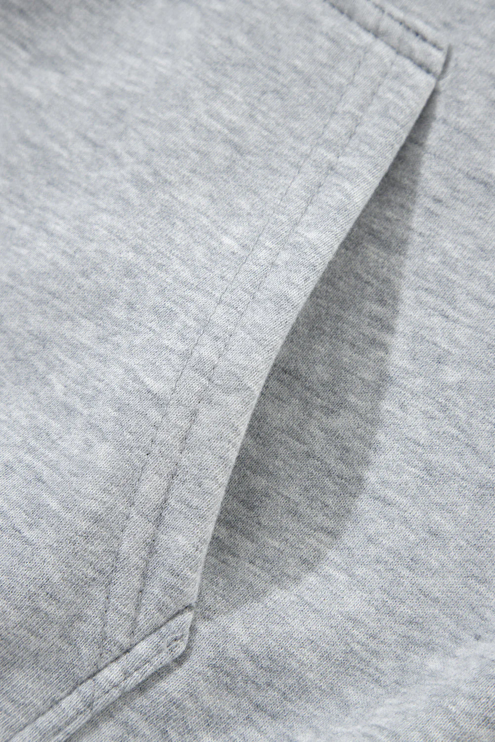 Hilda| Trendy and elegant winter hoodie - Image 19