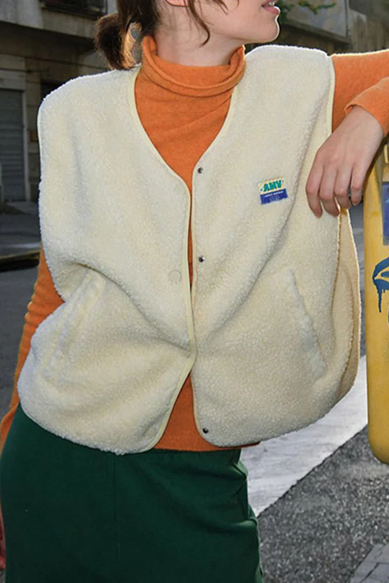 Holly | Casual street pocket buttons, fluffy O-neck vests - Image 18