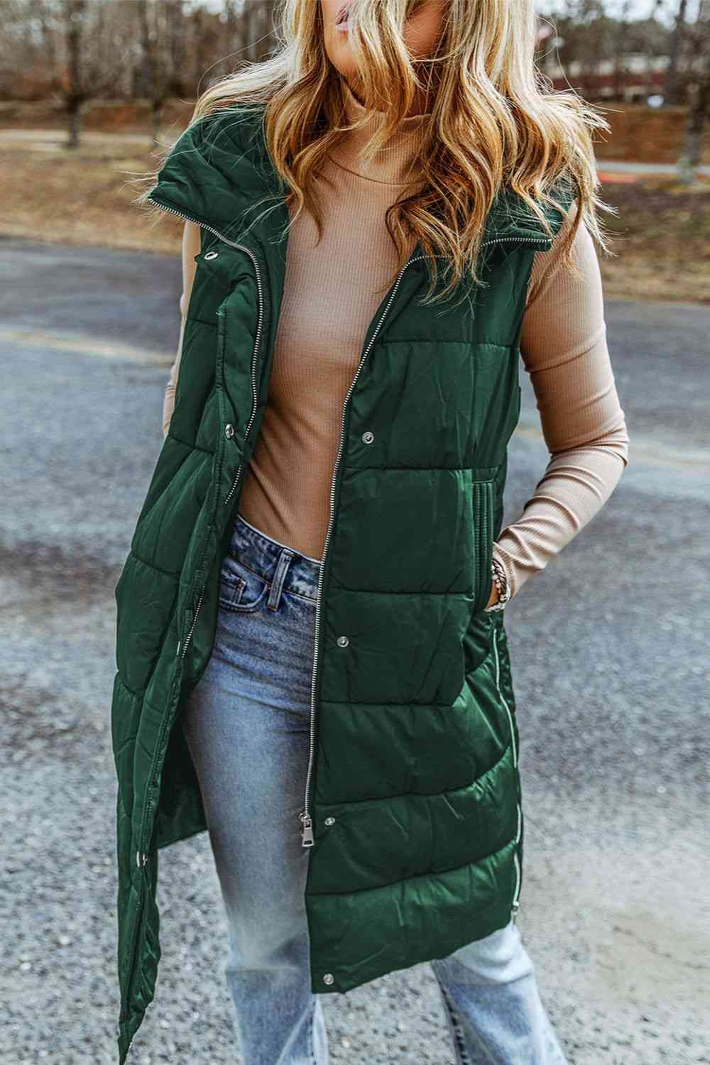 Hortensia | Long, sleeveless, padded hooded coat - Image 7