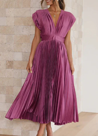 Ilaria® | Elegant Dress With Sleeves - Image 23