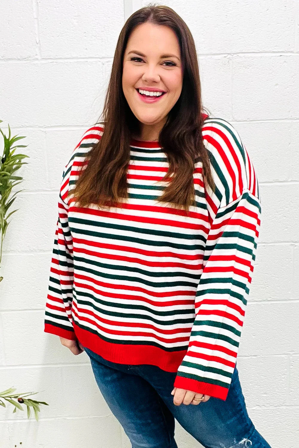Inés | Christmas red and green striped oversized knit sweater - Image 13