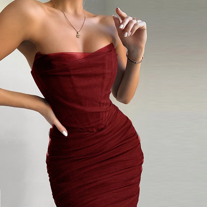 Irene® | Figure-Hugging Evening Dress With Corset Detail And Strapless Design - Image 24