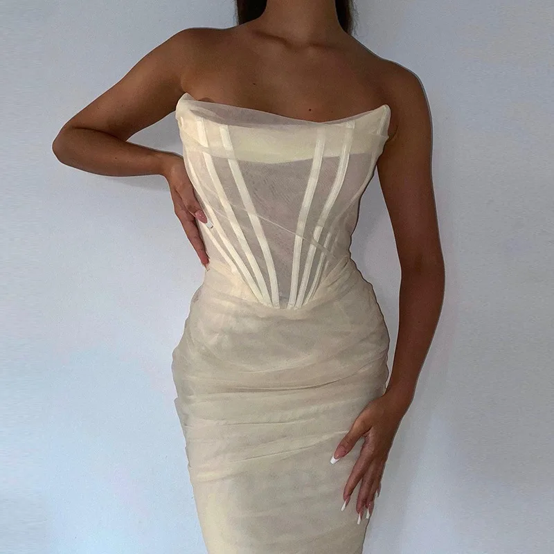 Irene® | Figure-Hugging Evening Dress With Corset Detail And Strapless Design - Image 26