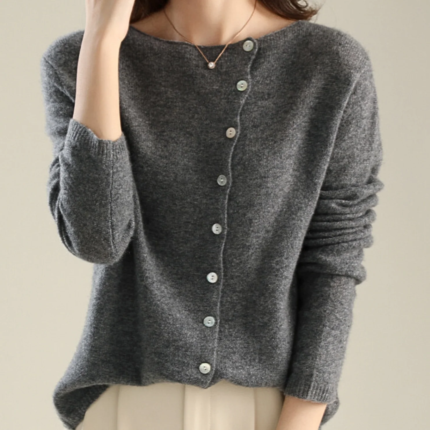 Irina| Elegant and casual winter cardigan - Image 5