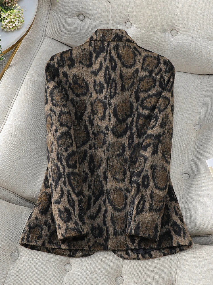 Isabel | Casual blazer for women - Image 2