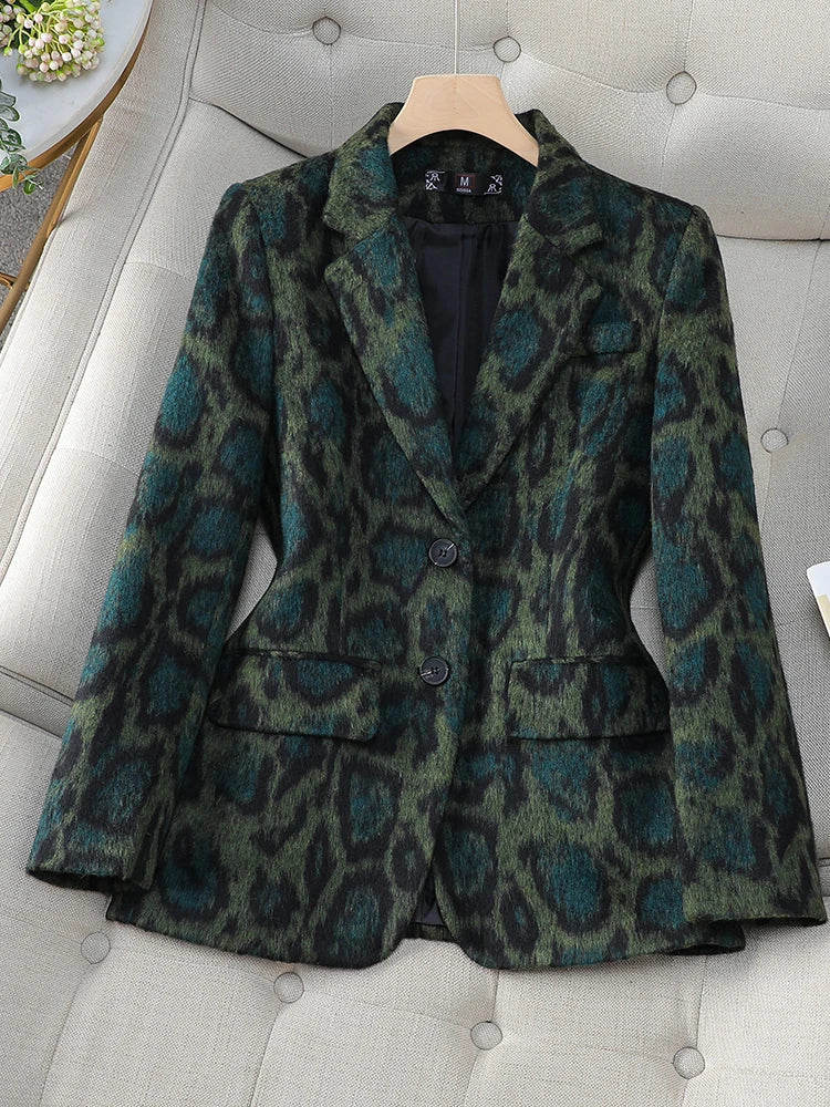 Isabel | Casual blazer for women - Image 3