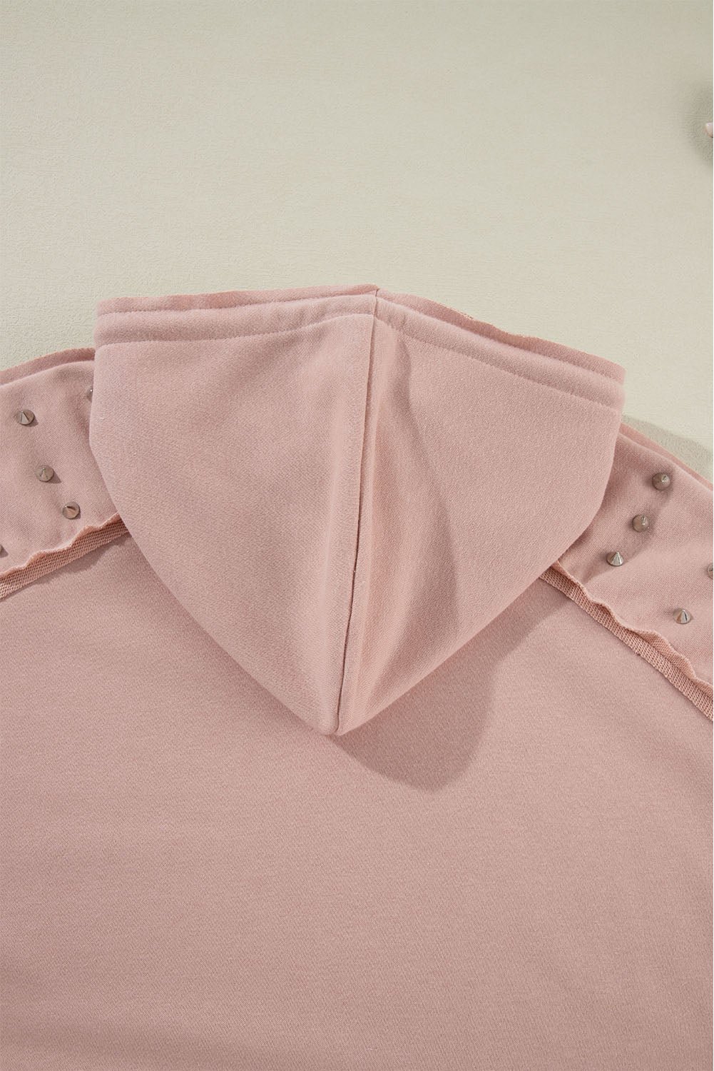 Jacqueline | Casual and relaxed winter hoodie - Image 7
