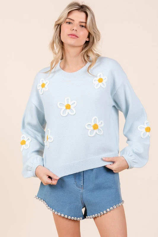 Janine | Knitted sweater with floral embroidery - Image 15