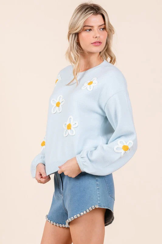 Janine | Knitted sweater with floral embroidery - Image 16