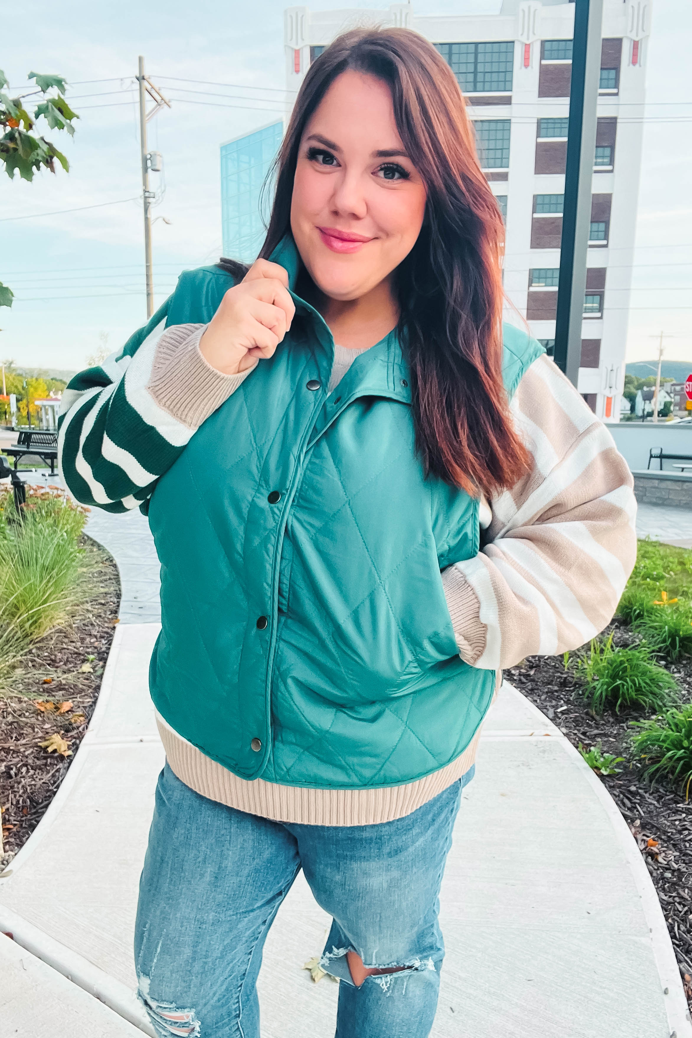 Jeanette | Weekend Ready quilted vest in hunter green with snap fasteners - Image 6