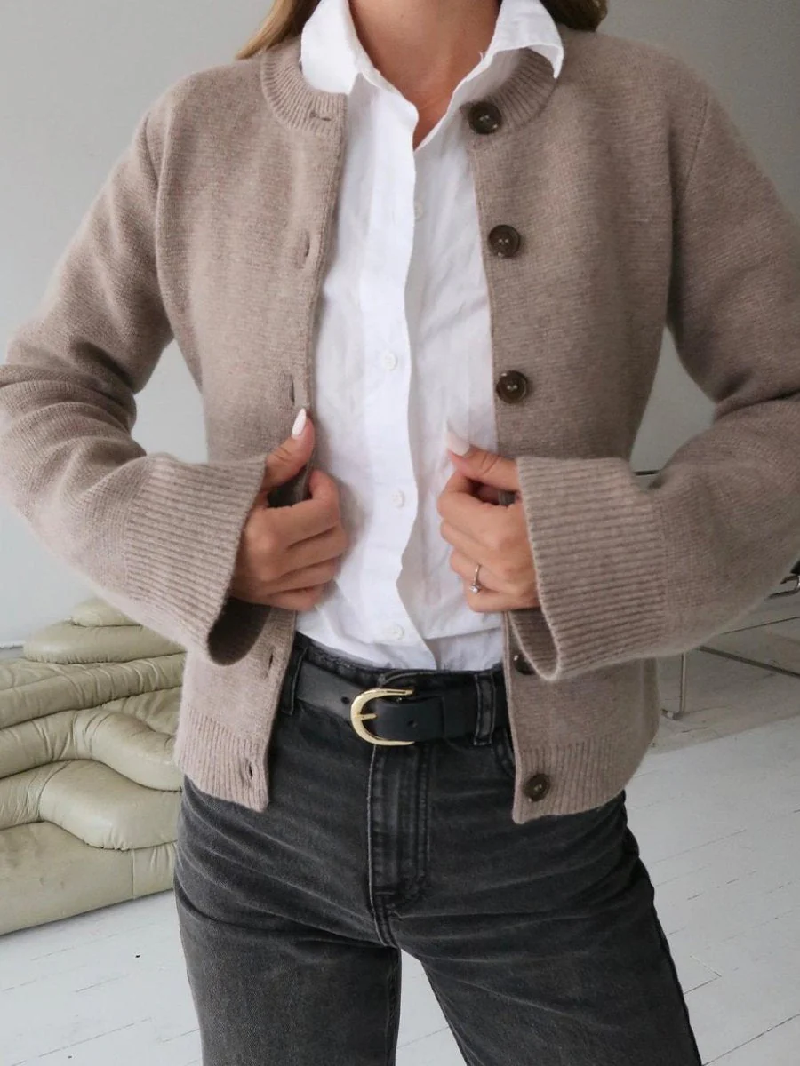 Jessica | Relaxed and timeless winter sweater - Image 10