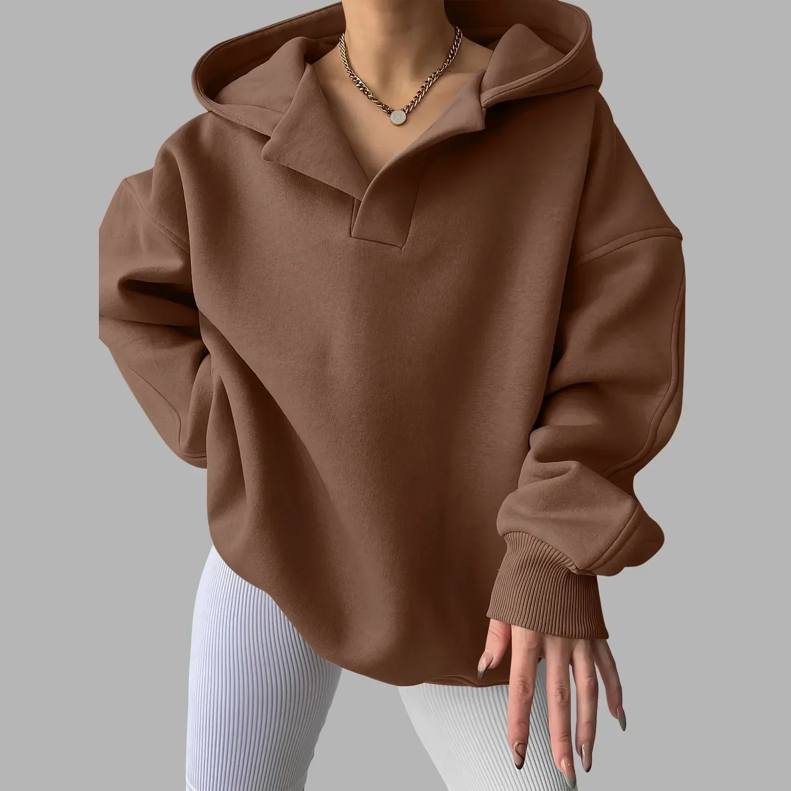 Josefa | Casual and oversized V-neck hoodie - Image 3